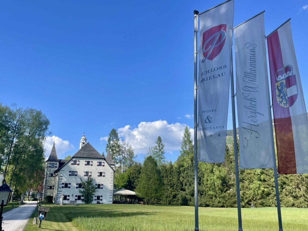Schloss Prielau in Zell am See in Österreich Hochzeitstraum
